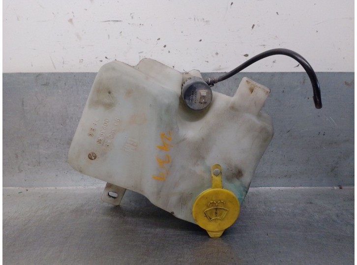 Recambio de deposito limpia para opel combo (corsa b) 1.7 diesel referencia OEM IAM 90386397 1450505 