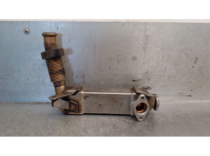 Recambio de enfriador egr para bmw 3 (e90) 320 d referencia OEM IAM 779424502 11717794245 