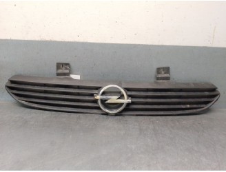 Replacement front grille for Opel Combo (Corsa B) 1.7 Diesel OEM IAM reference 93188728 6320043 