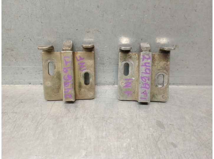 Recambio de cerradura maletero / porton para opel combo (corsa b) 1.7 diesel referencia OEM IAM 24414671 135309 