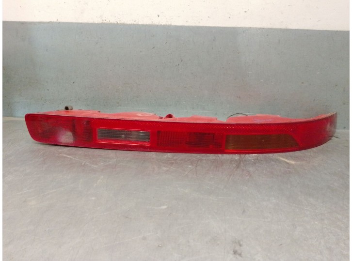 Recambio de piloto trasero izquierdo paragolpes para audi q7 (4lb) 3.0 tdi quattro referencia OEM IAM 4L0945095 4L0945095 