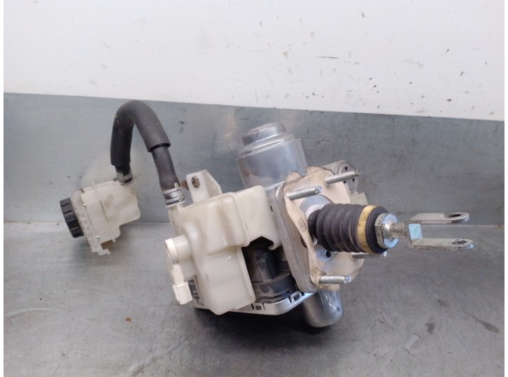 Recambio de servofreno para mazda 3 hatchback (bp) 2.0 skyactiv-g m hybrid referencia OEM IAM BDMD439A0A 