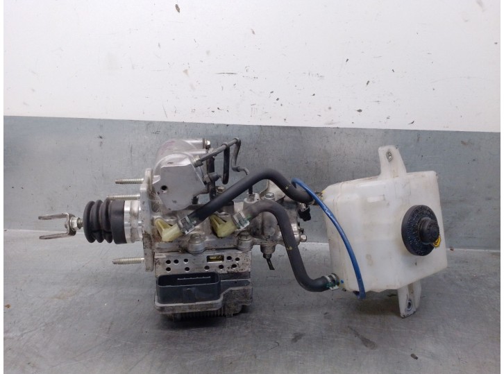 Recambio de servofreno para toyota auris (_e18_) 1.8 hybrid (zwe186) referencia OEM IAM 4727047030 4705012050 