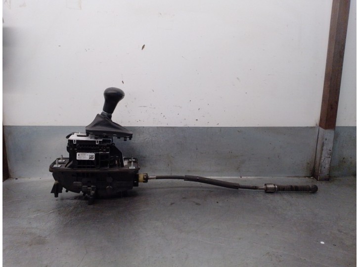 Recambio de palanca cambio para audi a4 b8 avant (8k5) 3.0 tdi quattro referencia OEM IAM 8K1713041AA 4G1713105C 