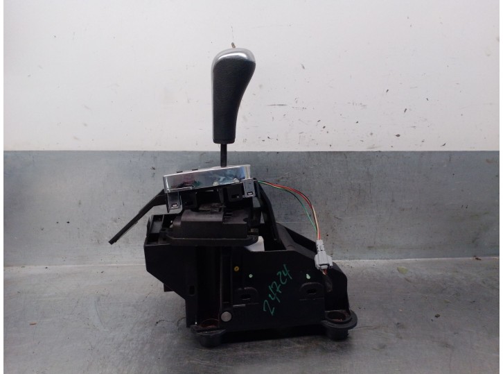 Recambio de palanca cambio para peugeot 207 16v referencia OEM IAM 9686342680 2400HN 