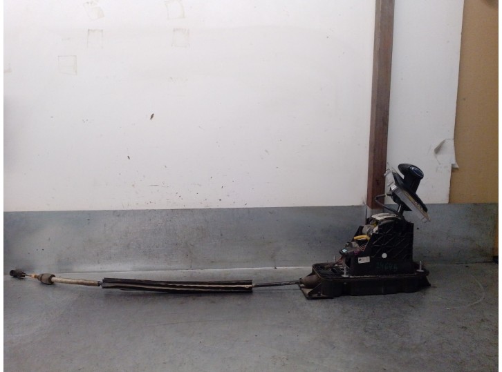 Recambio de palanca cambio para volkswagen passat variant (3c5) 2.0 tdi referencia OEM IAM 3C1713025H 1K1713041A 