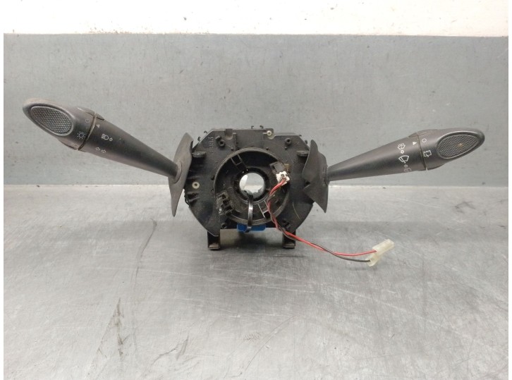 Recambio de mando luces para fiat brava (182_) 1.4 12 v (182.ba) referencia OEM IAM 735251559 735251559 