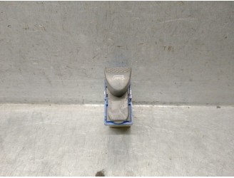 Recambio de mando elevalunas delantero derecho para fiat brava (182_) 1.4 12 v (182.ba) referencia OEM IAM 735242704 735242704 