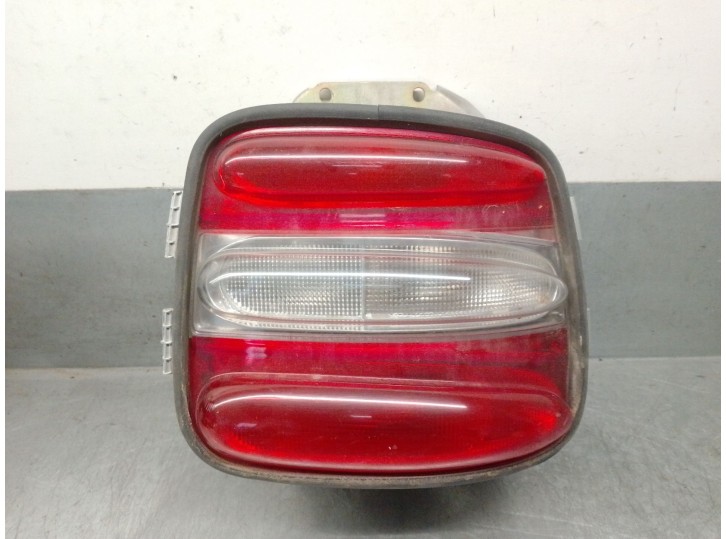 Recambio de piloto trasero derecho para fiat brava (182_) 1.4 12 v (182.ba) referencia OEM IAM 37200751 7767729 