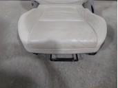 Recambio de asiento delantero izquierdo para jaguar xe (x760) 2.0 d referencia OEM IAM T2H20544 T2H20544 