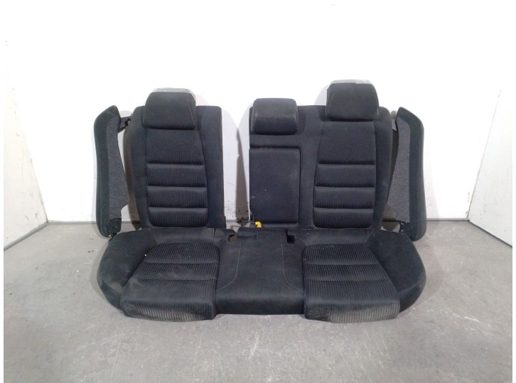 Recambio de asientos traseros para mazda 6 sedán (gj, gl) 2.2 d (gj2fp) referencia OEM IAM GMK65720002 GMK65720002 