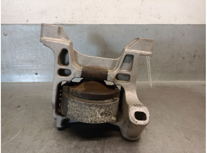 Recambio de soporte motor derecho para mazda 6 sedán (gj, gl) 2.2 d (gj2fp) referencia OEM IAM KD45K1442 KD6239060 