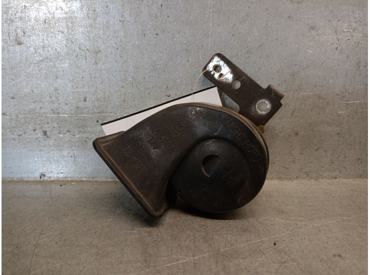 Recambio de claxon para mazda 6 sedán (gj, gl) 2.2 d (gj2fp) referencia OEM IAM GKL16678YD GKL16678YD 