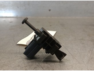 Recambio de interruptor para mazda 6 sedán (gj, gl) 2.2 d (gj2fp) referencia OEM IAM KD45664D0 KD45664D0 