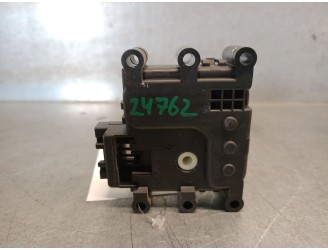 Recambio de motor apertura trampillas climatizador para mazda 6 sedán (gj, gl) 2.2 d (gj2fp) referencia OEM IAM KD4761A70 KD4761