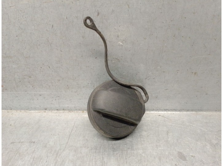 Recambio de tapon combustible para audi a3 sportback (8va, 8vf) 1.5 tfsi referencia OEM IAM 5Q0201550H 5Q0201550H 