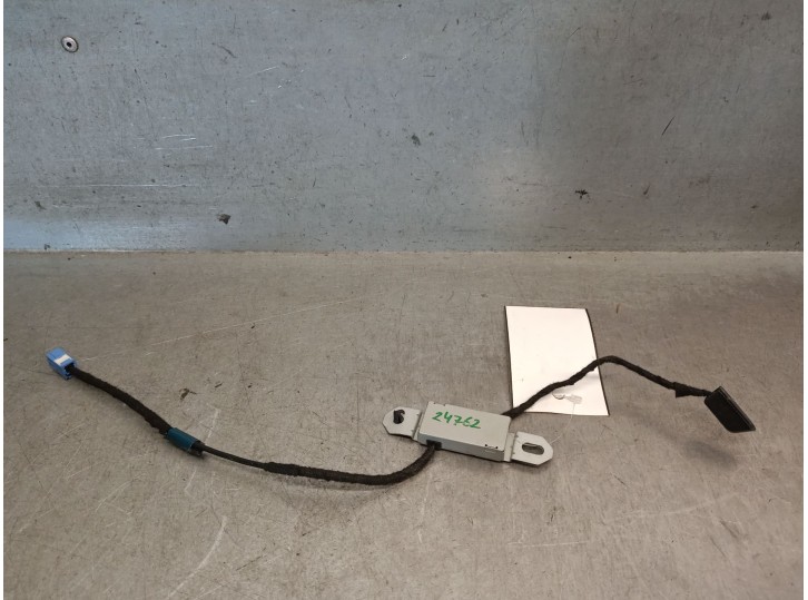 Replacement antenna for Mazda 6 Sedan (GJ, GL) 2.2 D (GJ2FP) OEM IAM reference GMK7669N0 