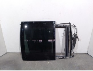 Recambio de techo electrico para jaguar f-pace (x761) 2.0 td4 referencia OEM IAM C2D48588 C2D48588 