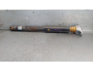 Recambio de amortiguador trasero izquierdo para mazda 6 sedán (gj, gl) 2.2 d (gj2fp) referencia OEM IAM GMK628910A GMK628910D 