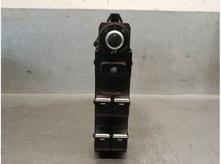 Recambio de mando elevalunas delantero izquierdo para mazda 6 sedán (gj, gl) 2.2 d (gj2fp) referencia OEM IAM GMJ766350 GMJ76635