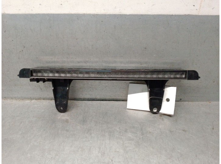 Recambio de luz central de freno para audi a2 (8z0) 1.2 tdi referencia OEM IAM 8Z0945097 8Z0945097 