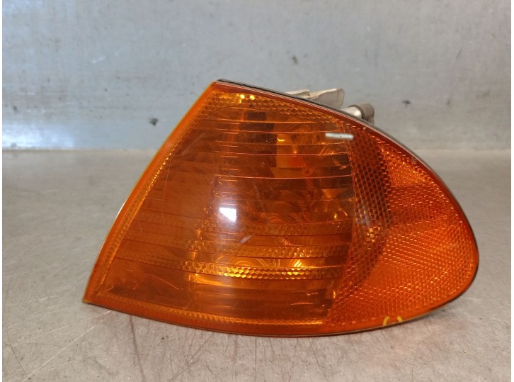 Recambio de piloto delantero izquierdo para bmw 3 (e46) 320 d referencia OEM IAM 6902765 63136902765 0311328001