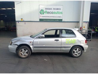suzuki baleno hatchback (eg) del año 2000