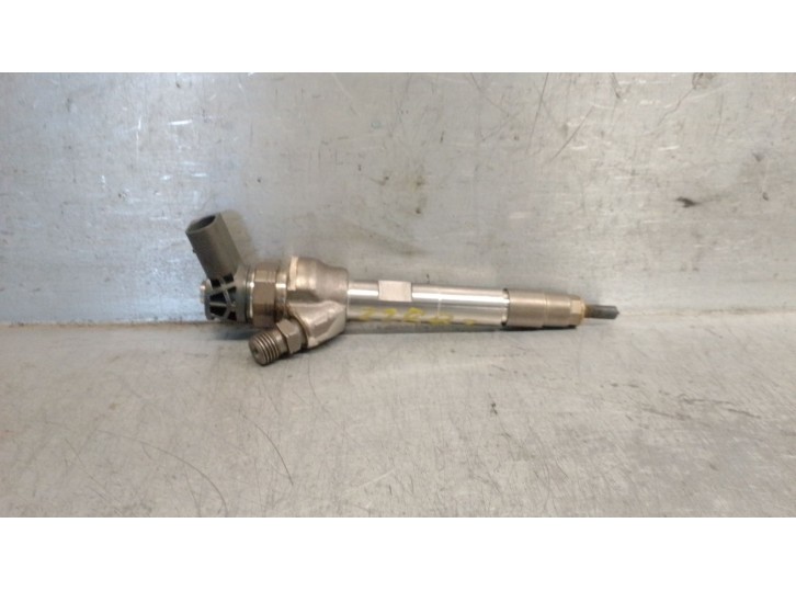 Recambio de inyectores 8 para bmw 1 (f20) 118 d referencia OEM IAM 261775518 13538514146 