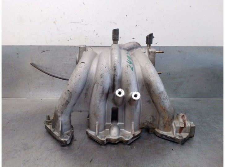 Recambio de colector admision para chevrolet aveo / kalos hatchback (t200) 1.4 referencia OEM IAM 25195639 25195639 