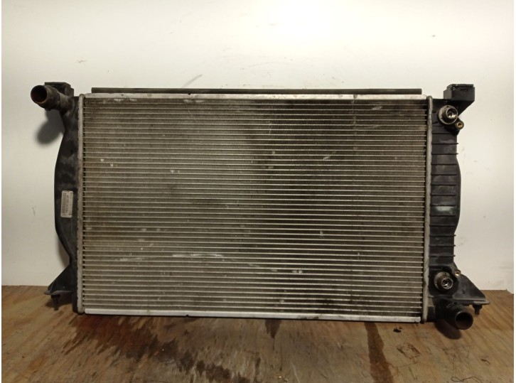 Recambio de radiador agua para audi a4 b6 avant (8e5) 2.5 tdi referencia OEM IAM 8E0121251Q 8E0121251Q 