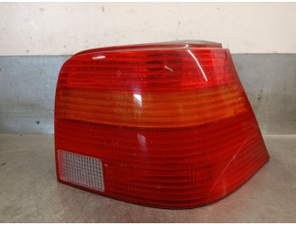 Recambio de piloto trasero derecho para volkswagen golf iv (1j1) 1.9 tdi referencia OEM IAM 1J6945096Q 1J6945096R 