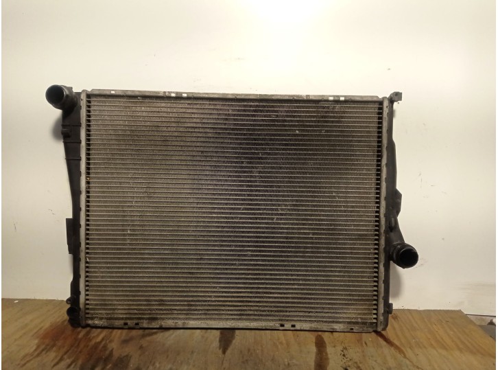 Recambio de radiador agua para bmw serie 3 berlina (e46) 2.0 16v diesel cat referencia OEM IAM 17119071518 17119071518 1613108