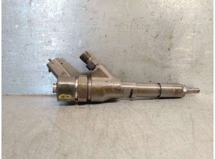 Recambio de inyector para peugeot 206 hatchback (2a/c) 2.0 hdi 90 referencia OEM IAM 9635196580 198093 0445110008