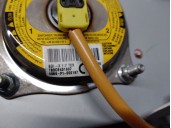 Recambio de airbag delantero derecho para mazda 6 station wagon (gj, gl) 2.2 d referencia OEM IAM GHP957K50A GHP957K50A 