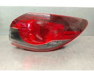 Recambio de piloto trasero derecho para mazda 6 station wagon (gj, gl) 2.2 d referencia OEM IAM GHP951150A GHP951150A 