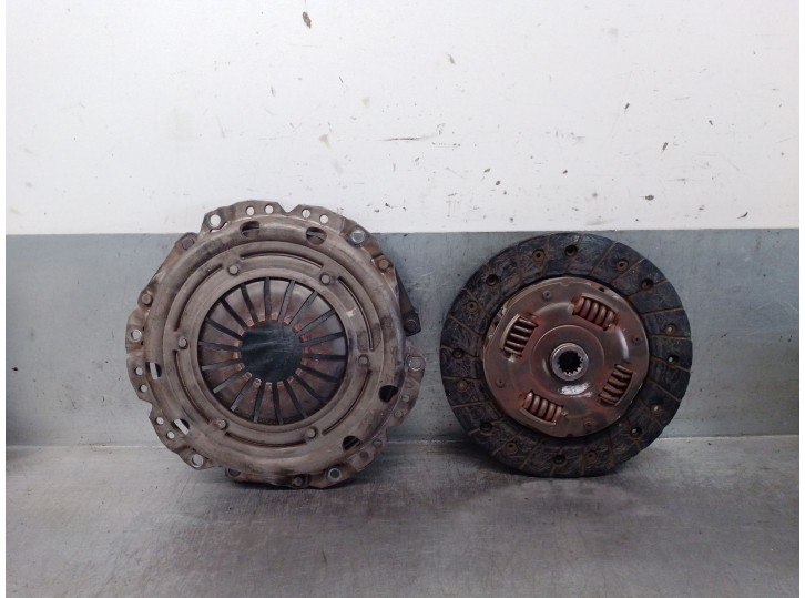 Recambio de kit embrague para opel combo (corsa b) 1.7 diesel referencia OEM IAM 90465719 664212 