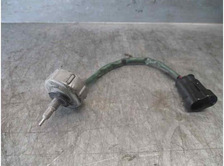 Replacement sensor for Kia Carnival II (GQ) 2.9 CRDi OEM IAM reference 26731759 9305116A DELPHI