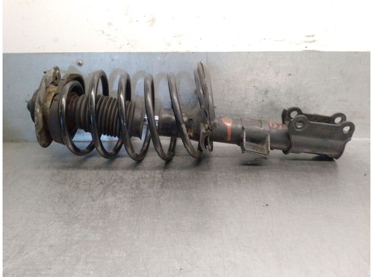 Recambio de amortiguador delantero izquierdo para volvo s60 berlina 2.4 cat referencia OEM IAM 30683344A 8667252 24904000734