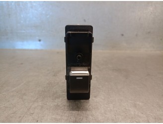 Recambio de mando elevalunas delantero derecho para mazda 6 sedán (gj, gl) 2.2 d (gj2fp) referencia OEM IAM GMM666370 GMM666370 