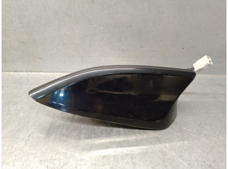 Recambio de antena para mazda 6 station wagon (gj, gl) 2.2 d referencia OEM IAM GHP966930 GHP96693051 