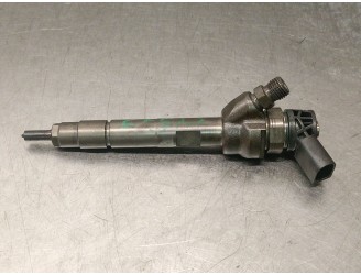 Recambio de inyector para bmw 3 touring (f31) 330 d referencia OEM IAM 7810702 13537810702 0445110616