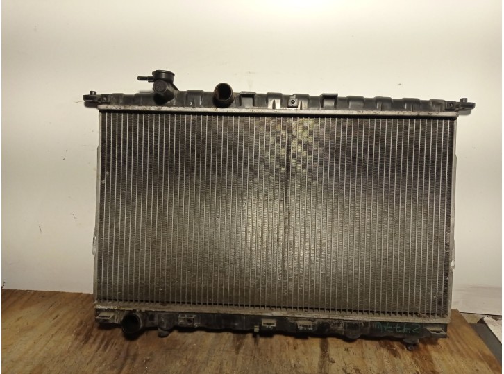 Recambio de radiador agua para hyundai sonata iv (ef) 2.0 16v referencia OEM IAM 2531038001 2531038001 