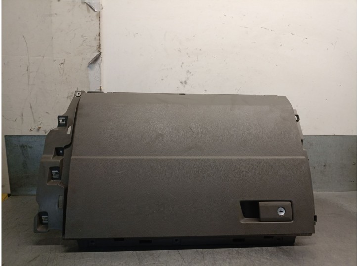 Recambio de guantera para volkswagen crafter furgoneta (sy_, sx_) 2.0 tdi referencia OEM IAM 7C1857264 7C1857101A 