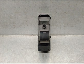 Recambio de mando elevalunas trasero izquierdo para mazda 6 station wagon (gj, gl) 2.2 d referencia OEM IAM GKL266380A GKL266380