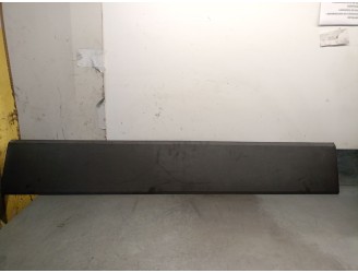 Recambio de molduras traseras para volkswagen crafter furgoneta (sy_, sx_) 2.0 tdi referencia OEM IAM 7C0853517A 7C0853517A 