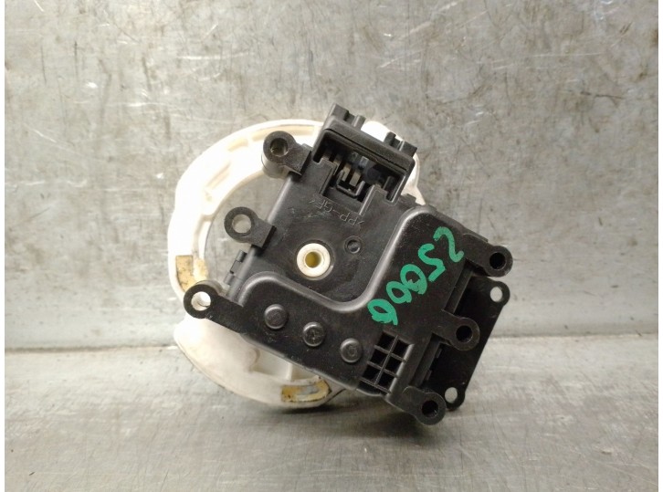 Recambio de motor apertura trampillas climatizador para mazda 6 station wagon (gj, gl) 2.2 d referencia OEM IAM KD4761A70 KD4761