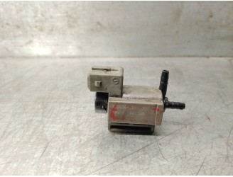 Recambio de electrovalvula vacio para land rover range rover iii (l322) 3.6 d 4x4 referencia OEM IAM 70035801 70035801