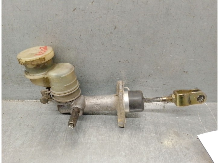 Recambio de bomba embrague para ssangyong rexton / rexton ii (gab_) 2.7 xdi 4x4 referencia OEM IAM 3051008001 3051008001 