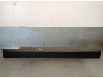 Recambio de molduras traseras para volkswagen crafter furgoneta (sy_, sx_) 2.0 tdi referencia OEM IAM 7C0827329 7C0827329 