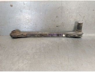 Recambio de brazo suspension inferior trasero derecho para volkswagen passat b5.5 (3b3) 2.5 tdi 4motion referencia OEM IAM 4B050